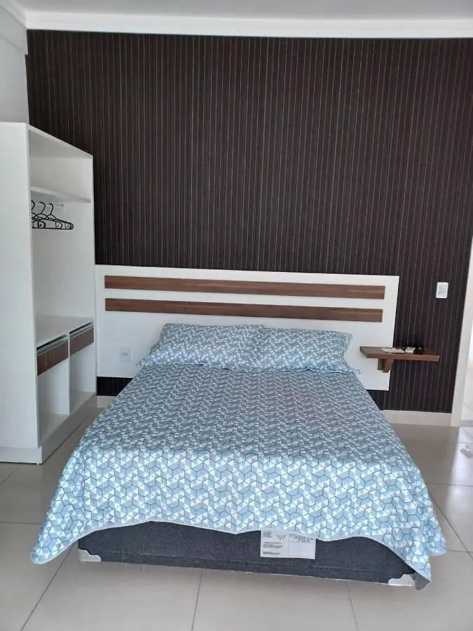Loft Bombinhas Van Gogh Apart-hotel